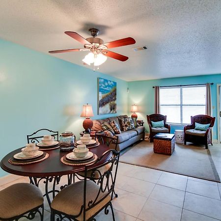 Destin Townhome With Balcony - Walk To The Beach! Exteriör bild