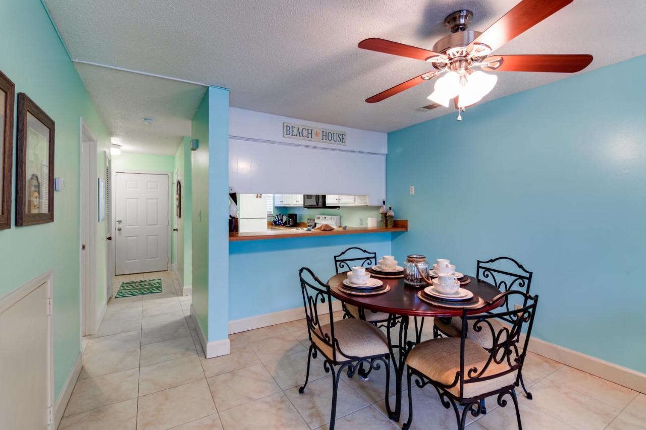 Destin Townhome With Balcony - Walk To The Beach! Exteriör bild
