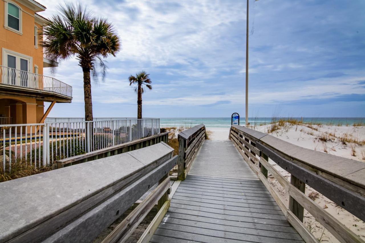 Destin Townhome With Balcony - Walk To The Beach! Exteriör bild